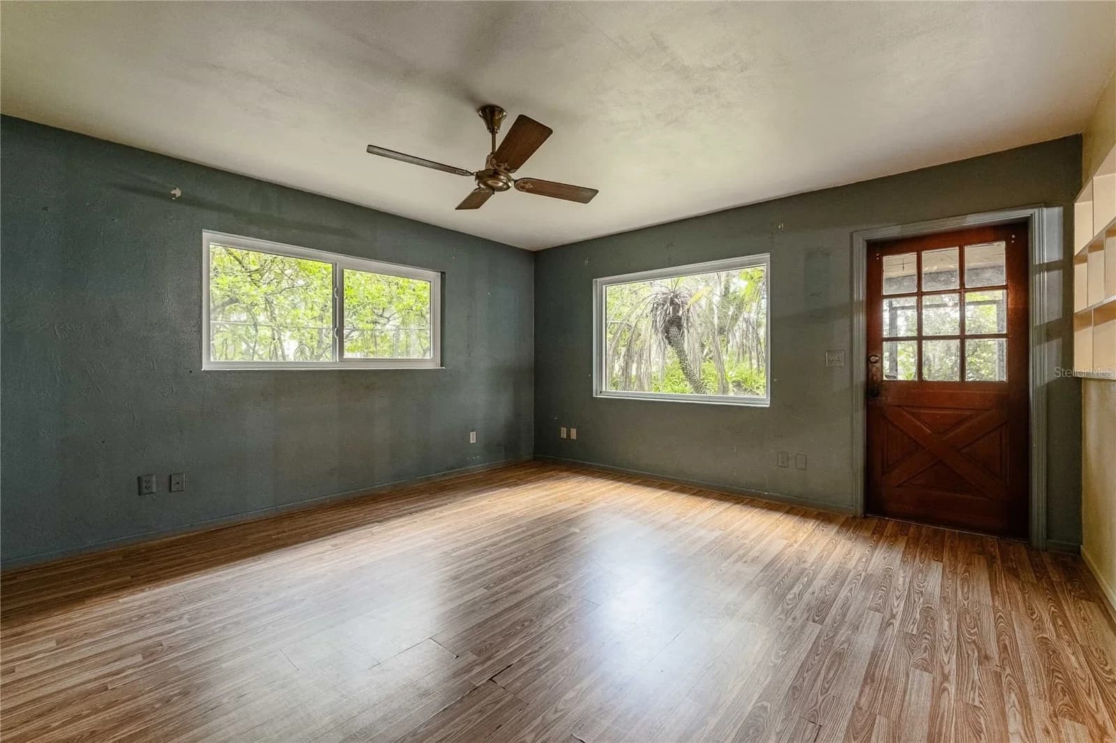 Photo 4 of 3236 CULLMAN Drive