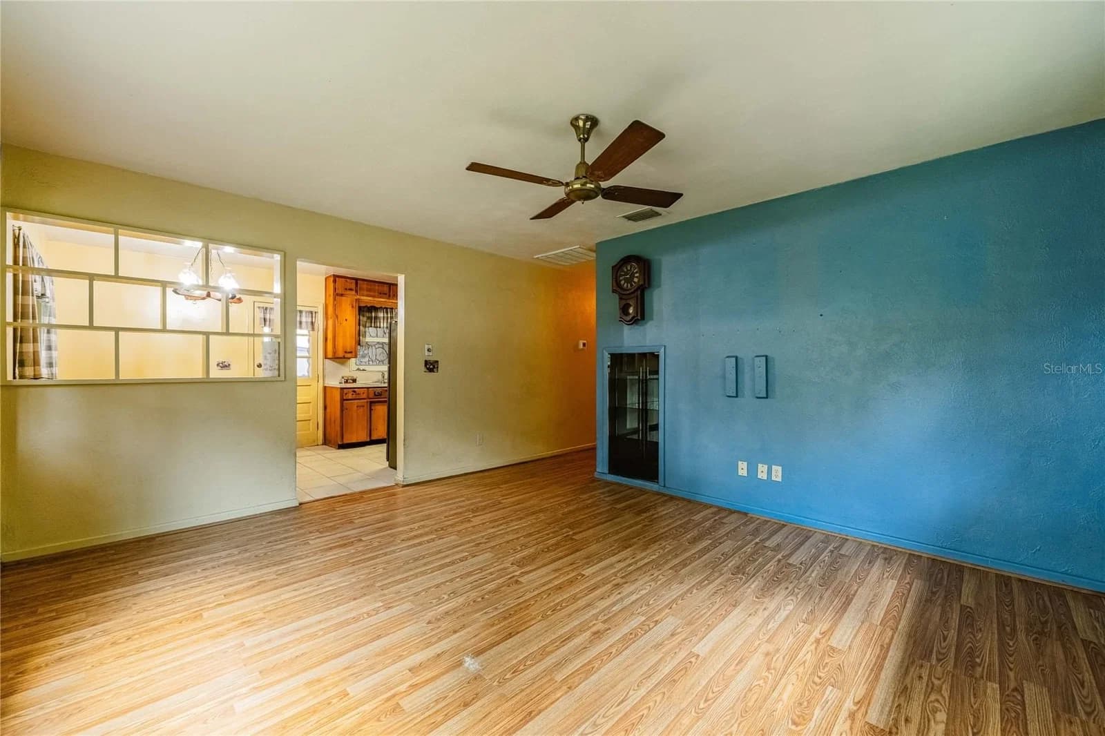 Photo 5 of 3236 CULLMAN Drive