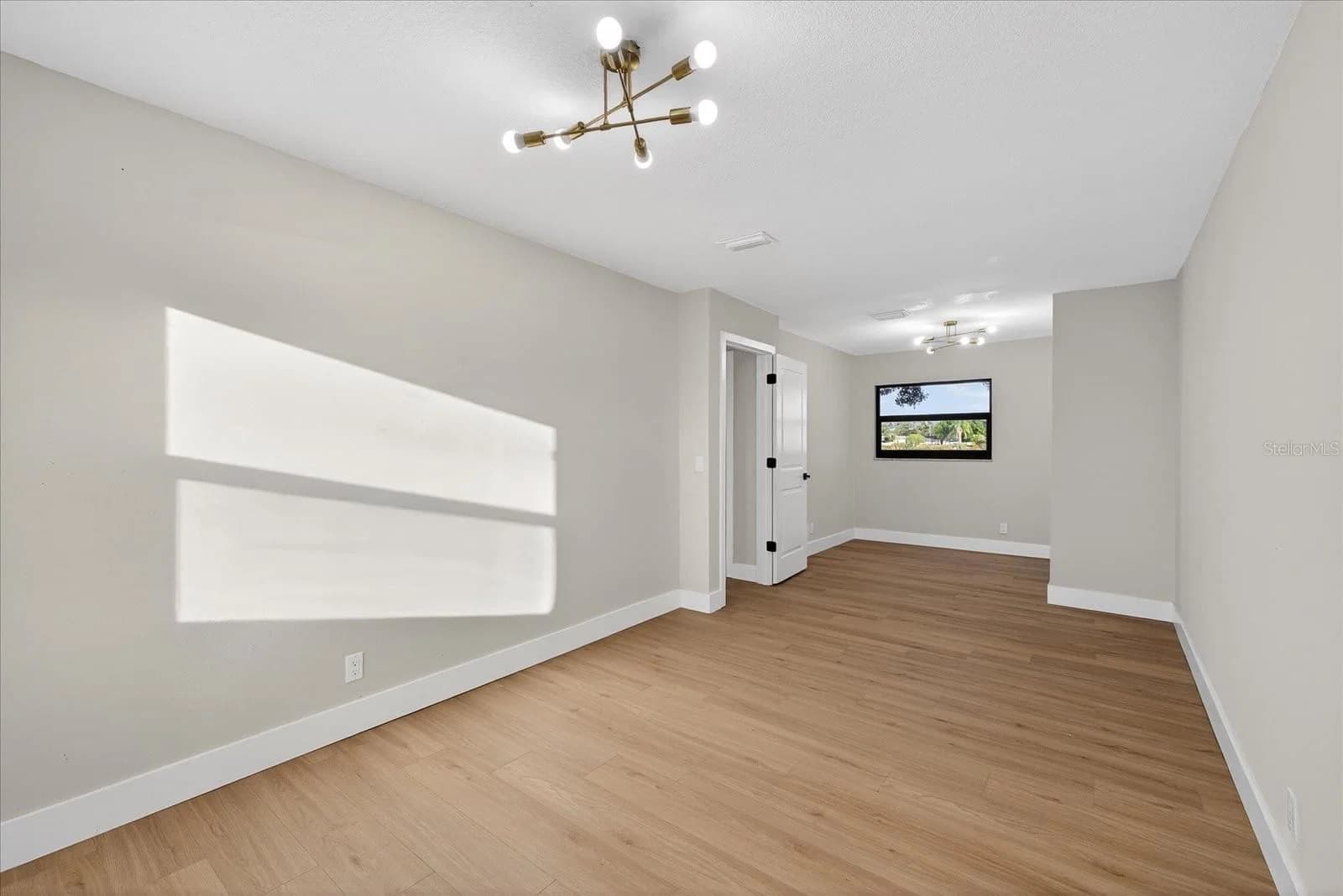 6107 COLE Drive