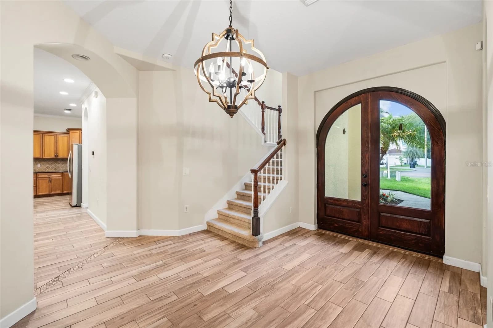 4117 WOODACRE Lane