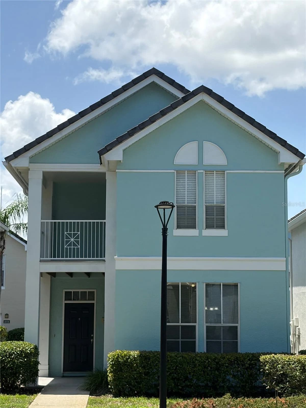 4005 PALMETTO PALM Court