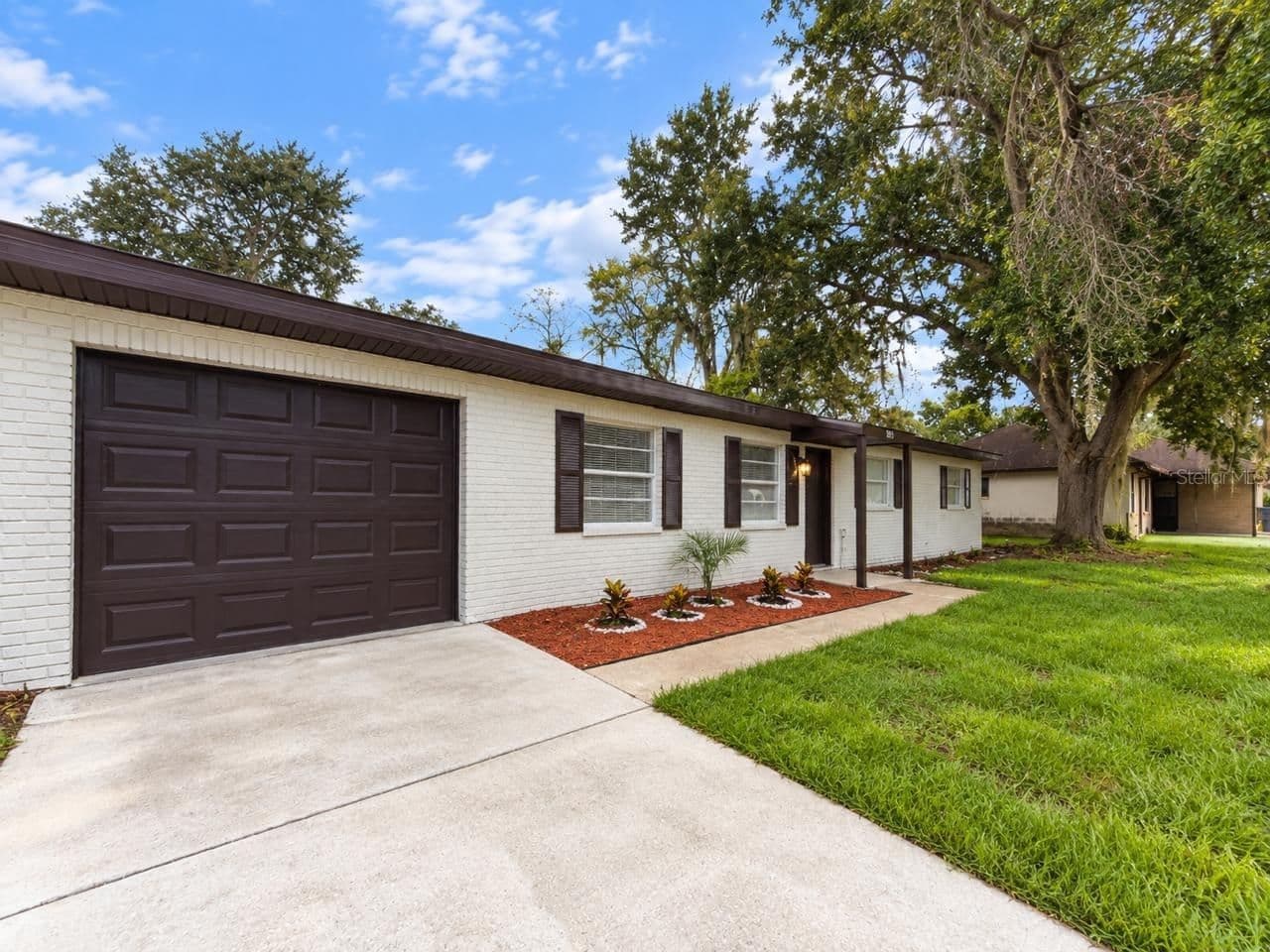 Photo 5 of 1515 STACY Drive