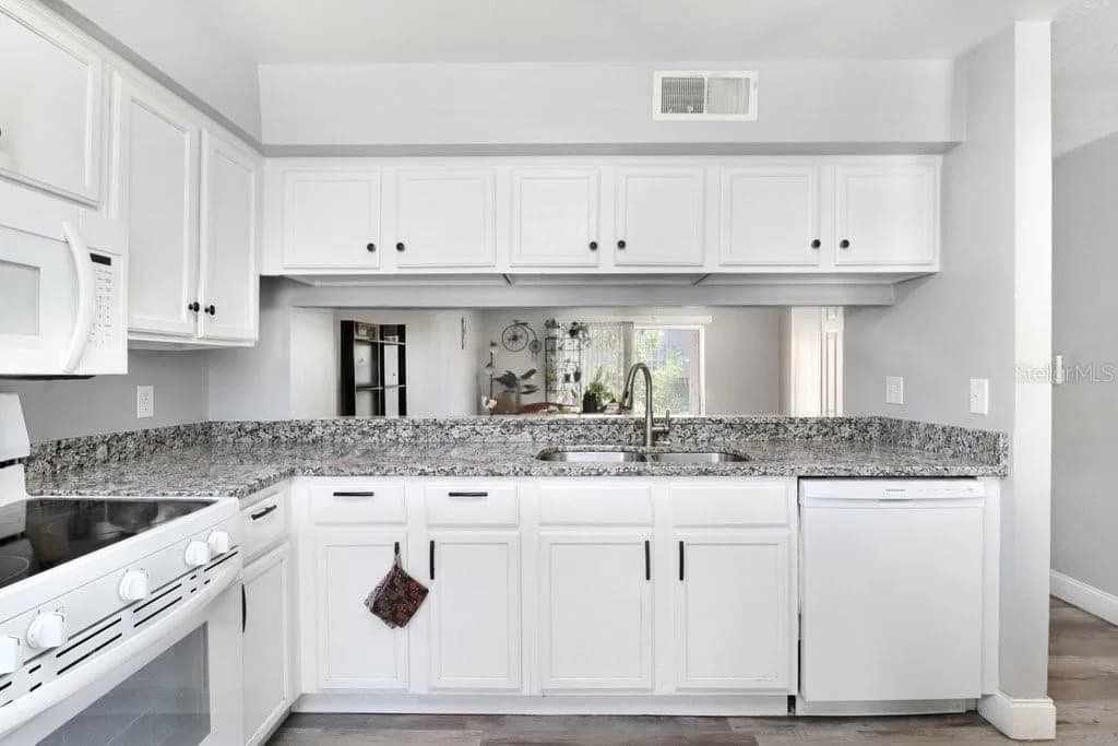 Photo 5 of 5236 SUNRIDGE PALMS Drive #5236