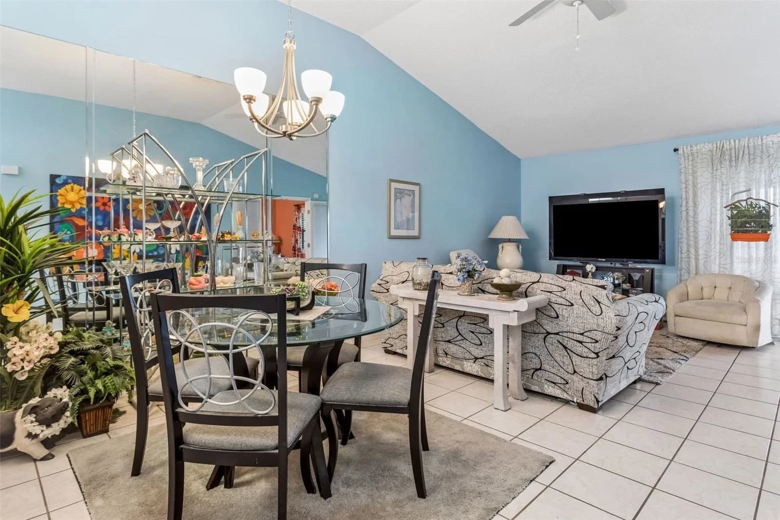 Photo 5 of 12602 CASTLE HILL Drive