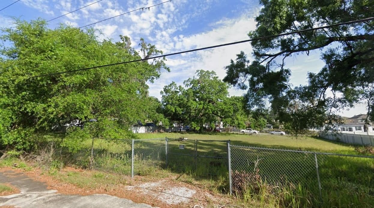 Photo 1 of 10202 BRYAN Road