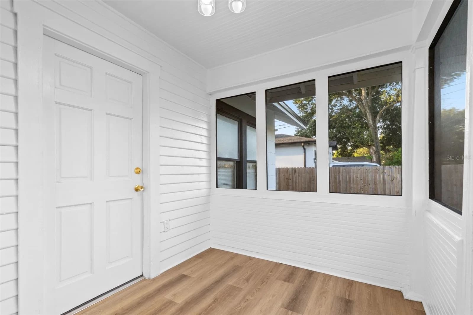 Photo 4 of 8705 13TH Street