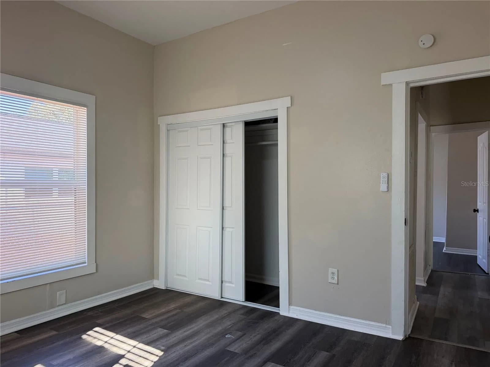Photo 5 of 8113 SEMMES Street