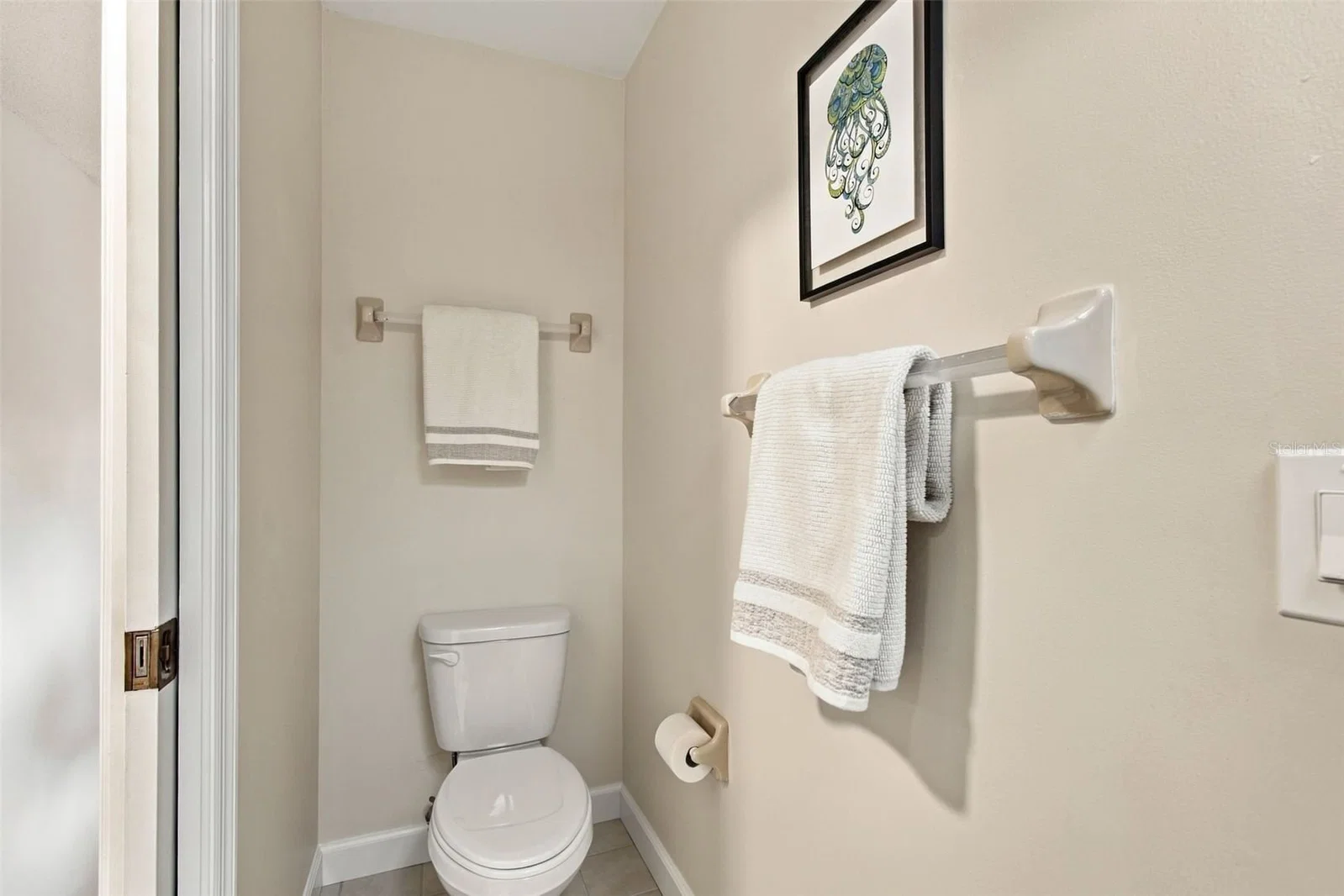 Photo 5 of 13036 VILLAGE CHASE Circle #13036