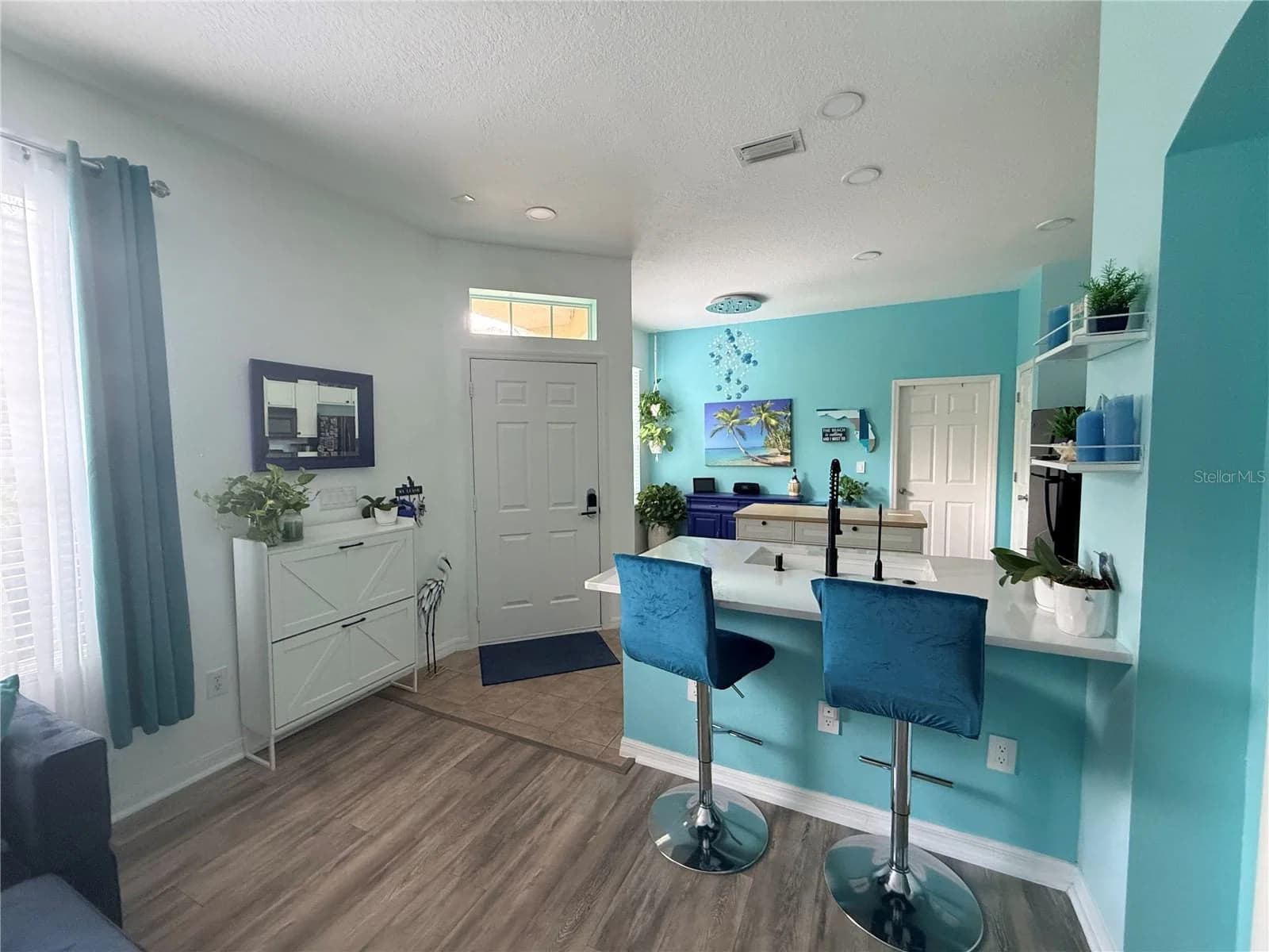 Photo 4 of 6237 DUCK KEY Court