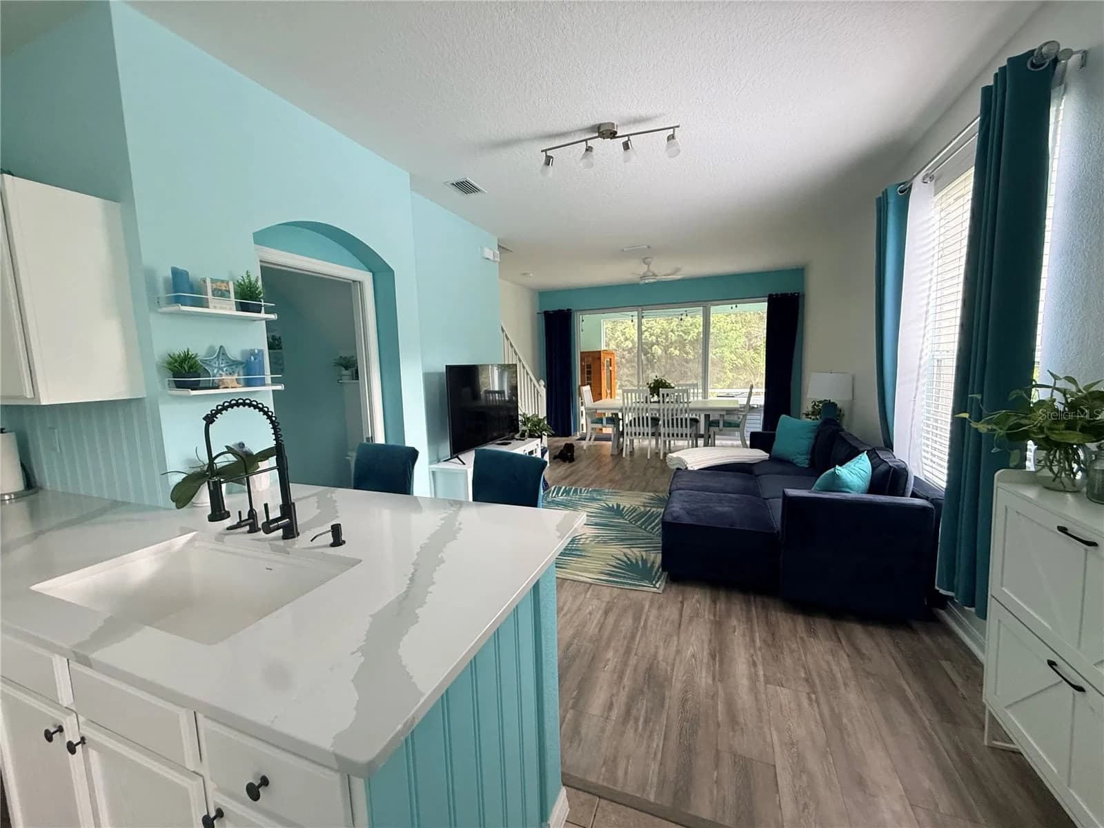 Photo 5 of 6237 DUCK KEY Court