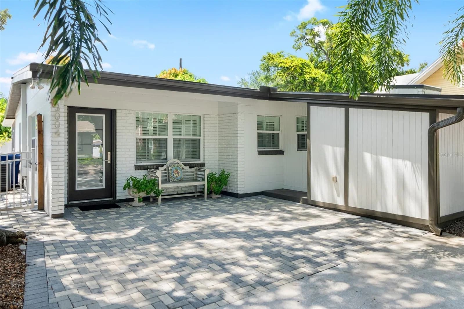 3004 BAY VILLA Avenue