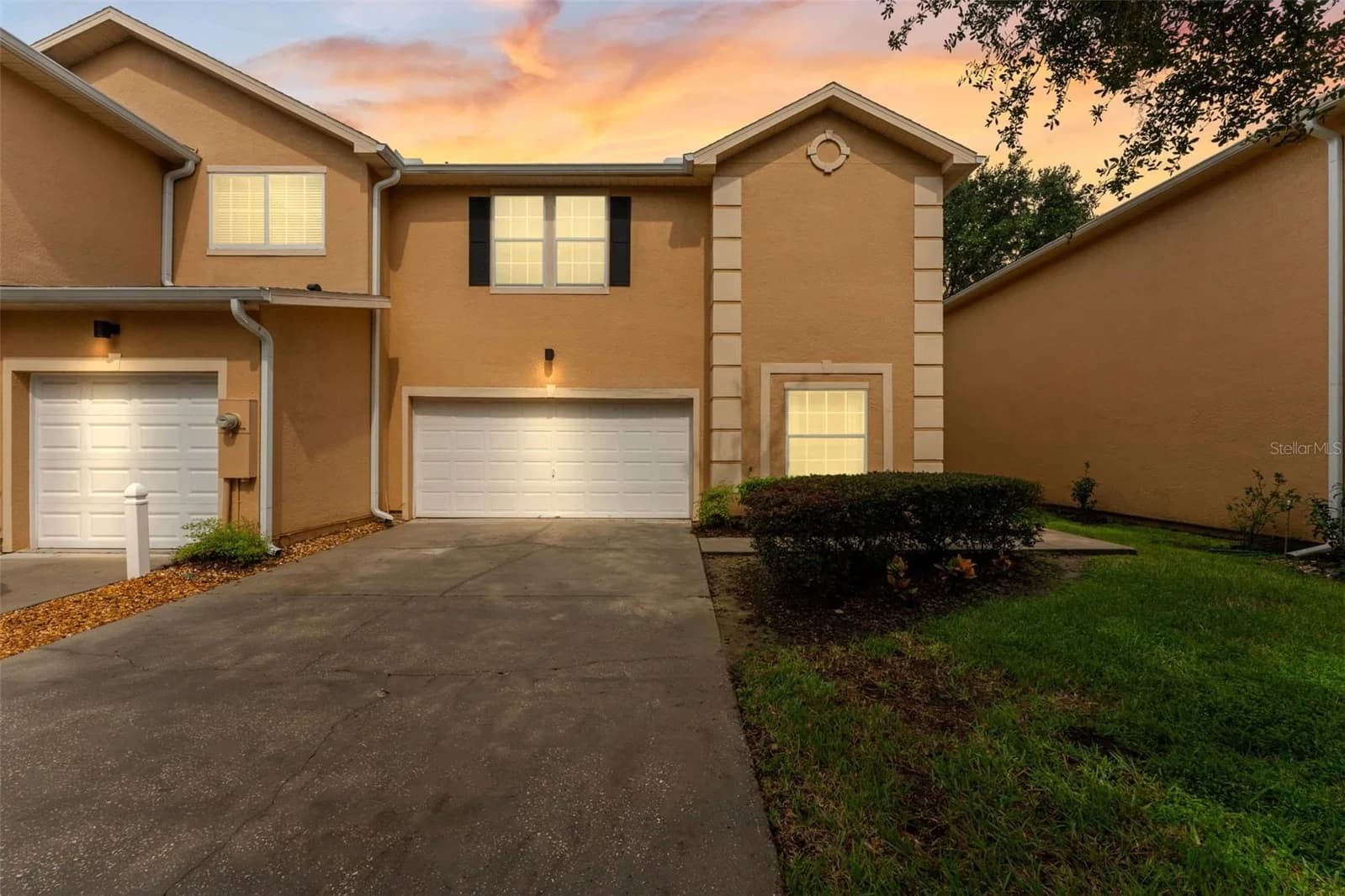 16309 NEWBURY PALMS Court