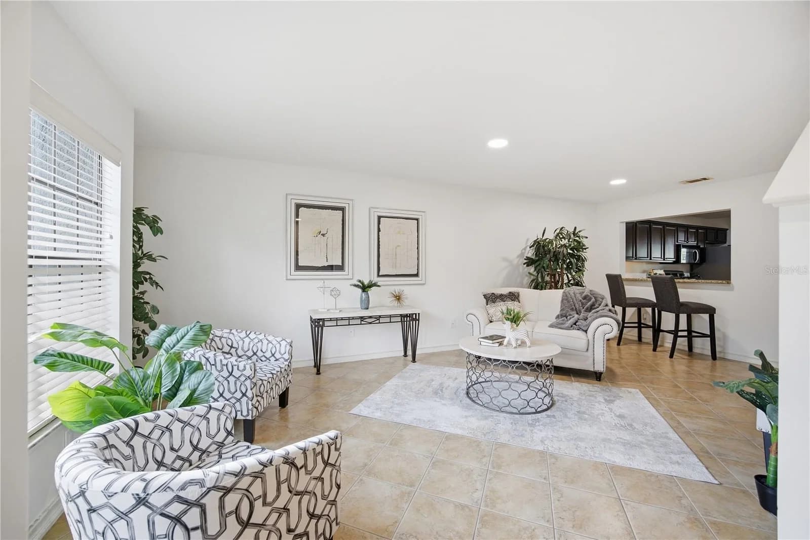 Photo 5 of 5100 BURCHETTE Road #2701
