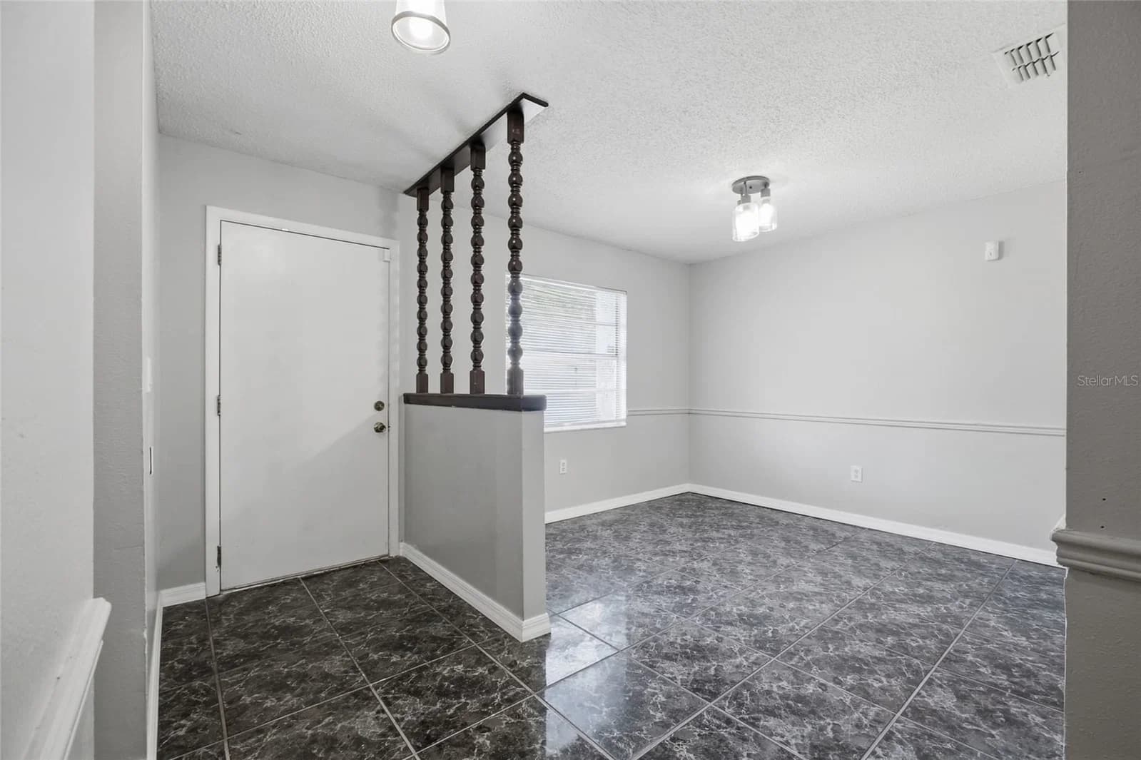 721 GREENLEAF Lane