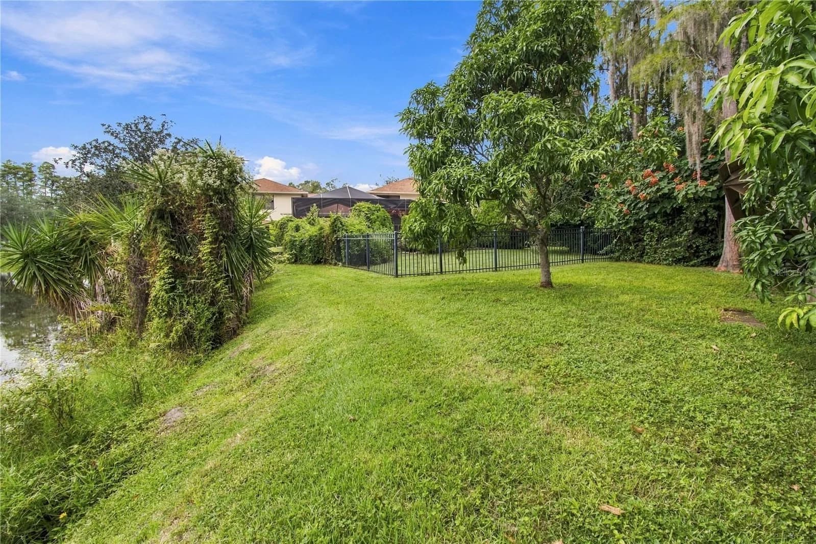Photo 5 of 14601 ANCHORET Road