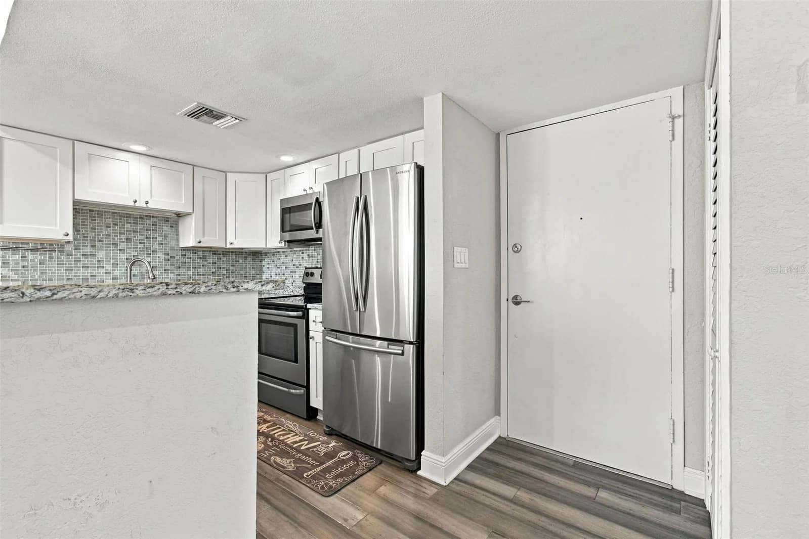 Photo 4 of 4015 BAYSHORE Boulevard #15F