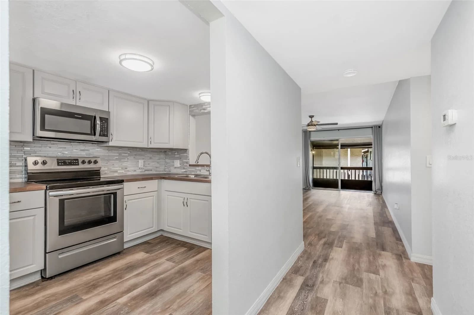 Photo 4 of 6308 NEWTOWN Circle #8C1