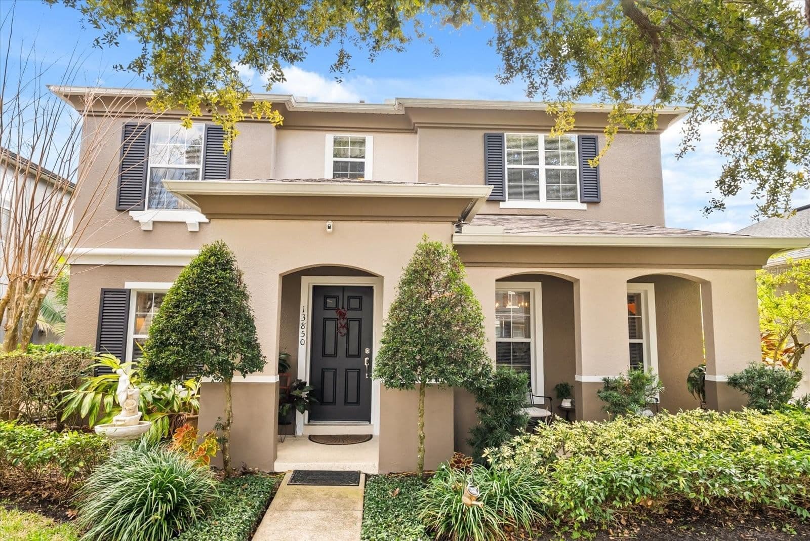 13850 CAROLINA LAUREL