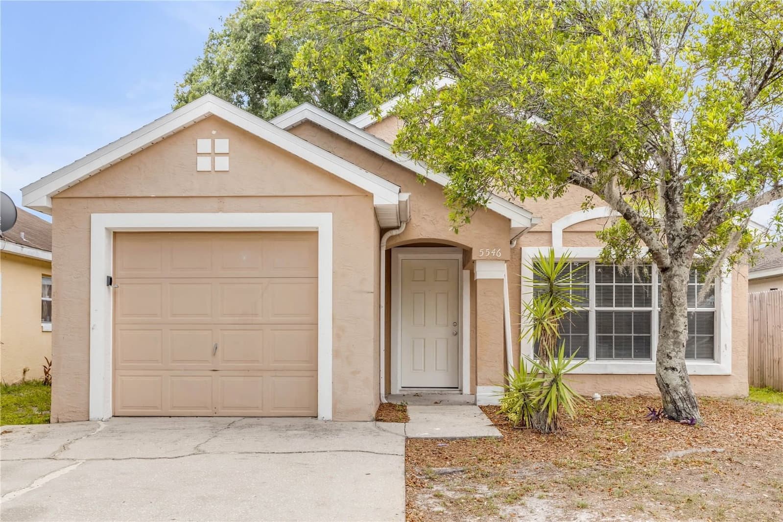 5546 REGAL OAK