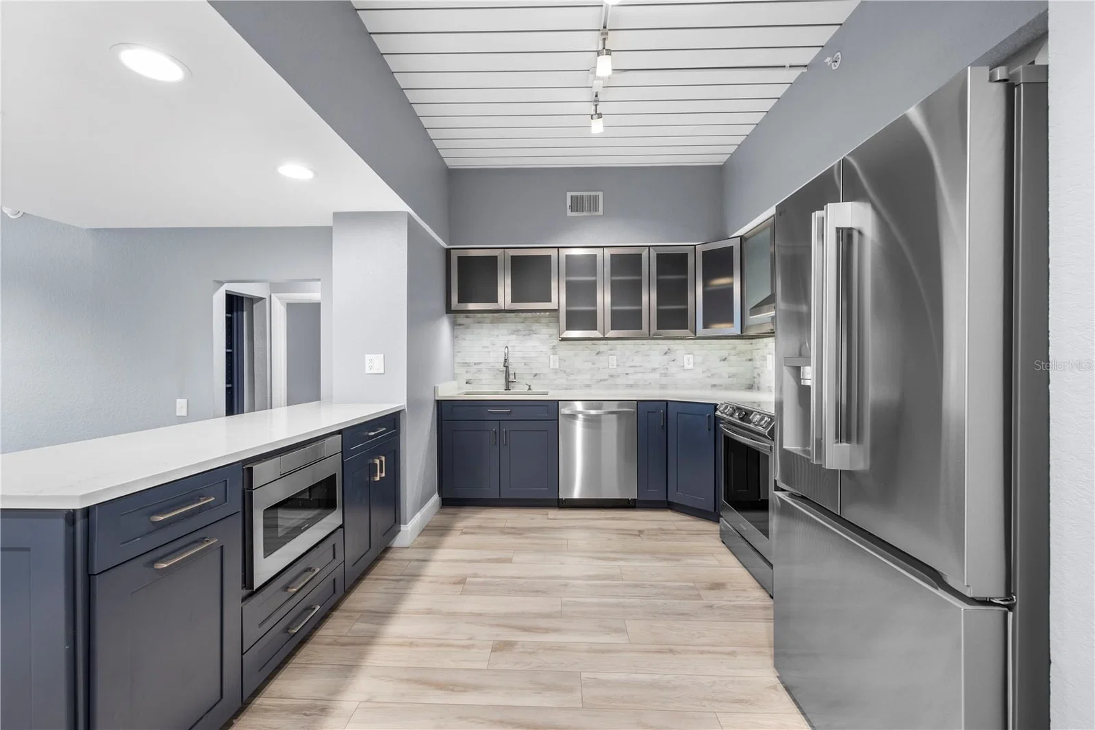 Photo 5 of 520 ARMENIA Avenue #1229E
