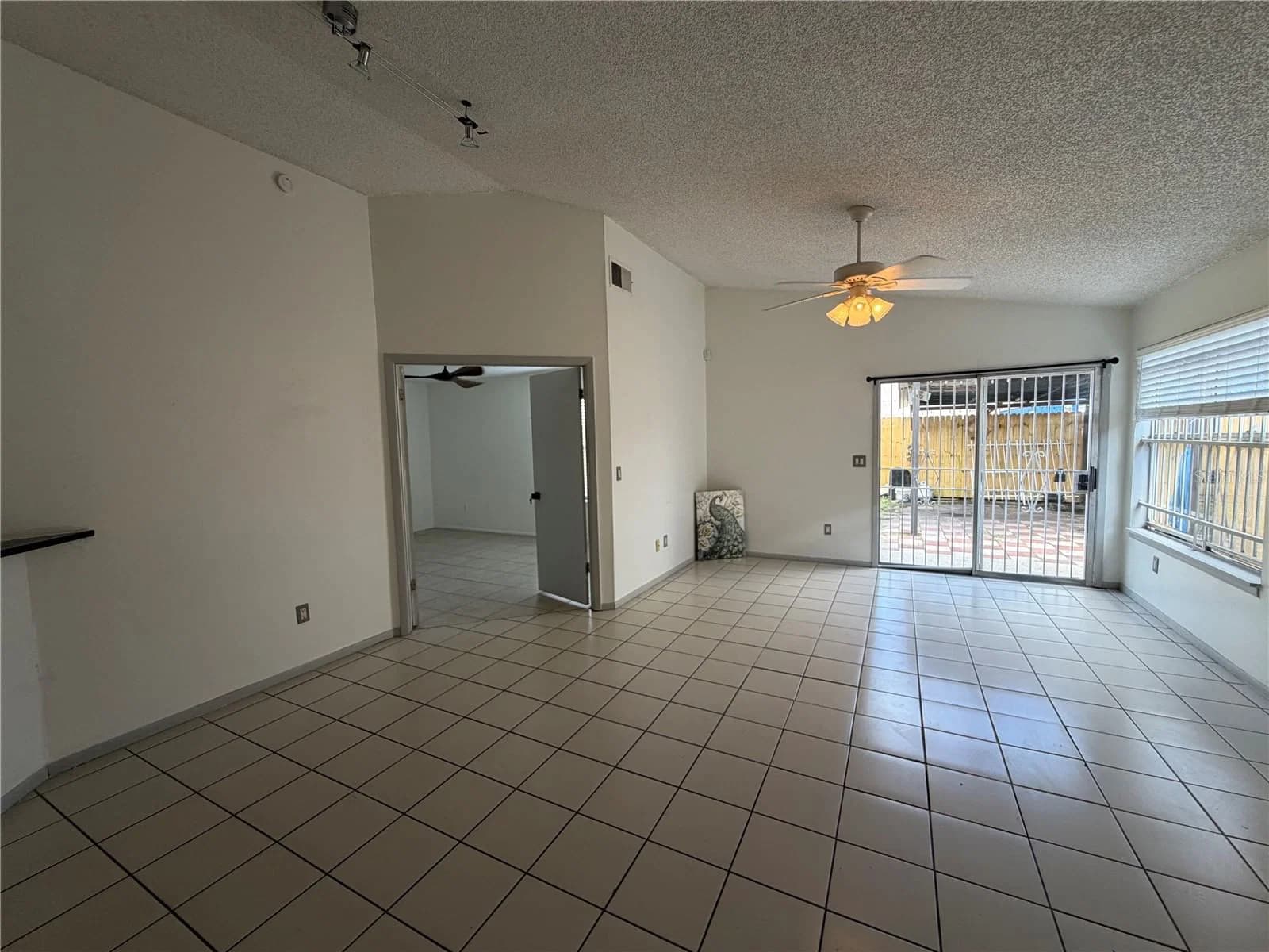 Photo 5 of 5427 CEDAR Lane