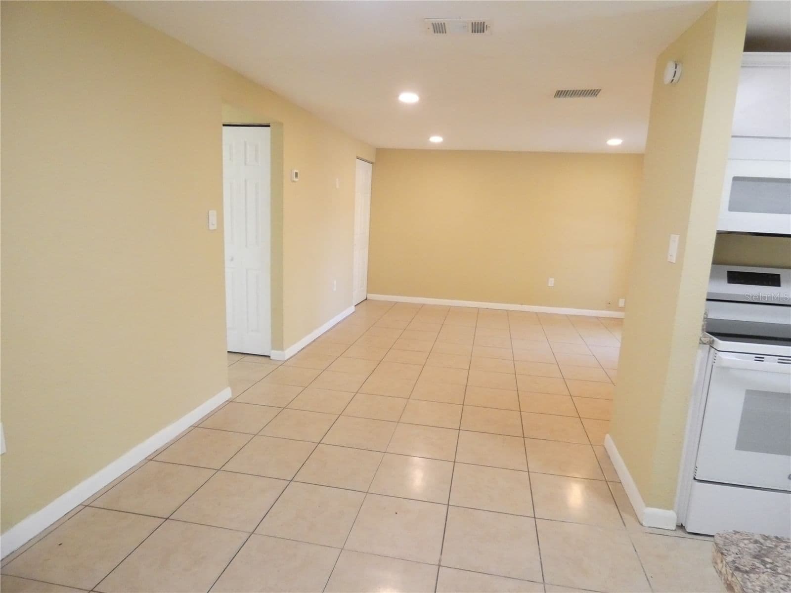 Photo 4 of 4410 25TH