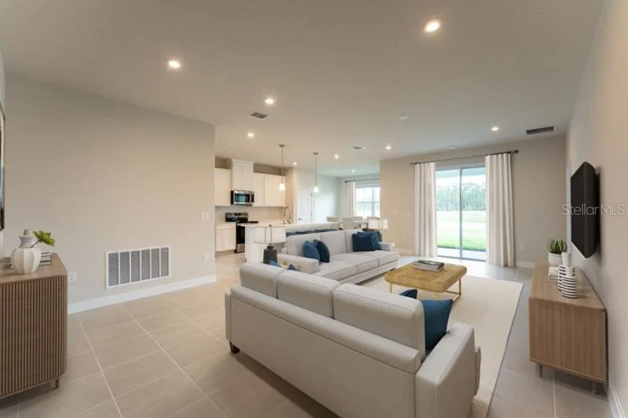 Photo 4 of 5315 CASTELLO Avenue