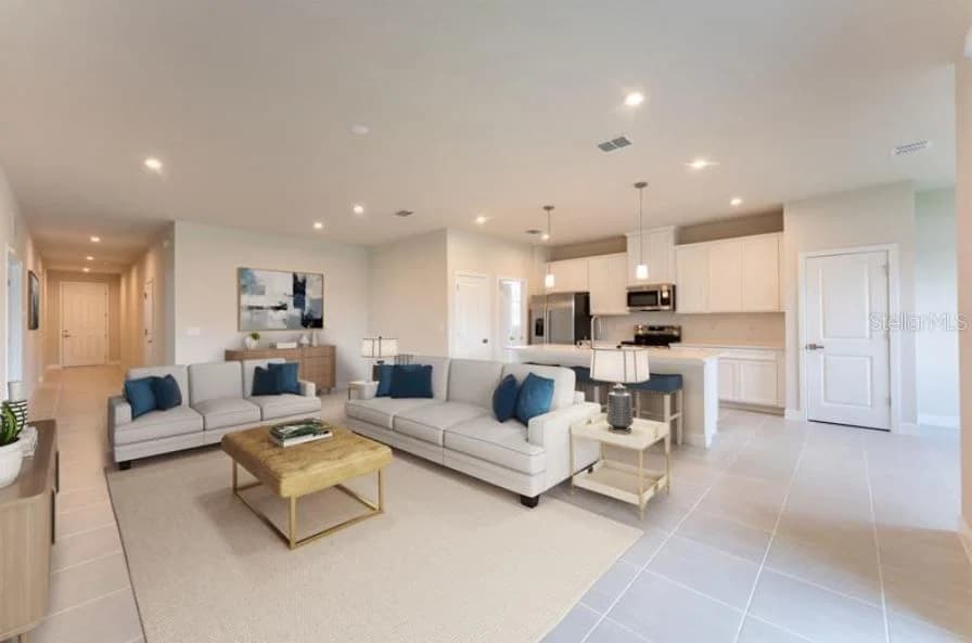 Photo 5 of 5315 CASTELLO Avenue