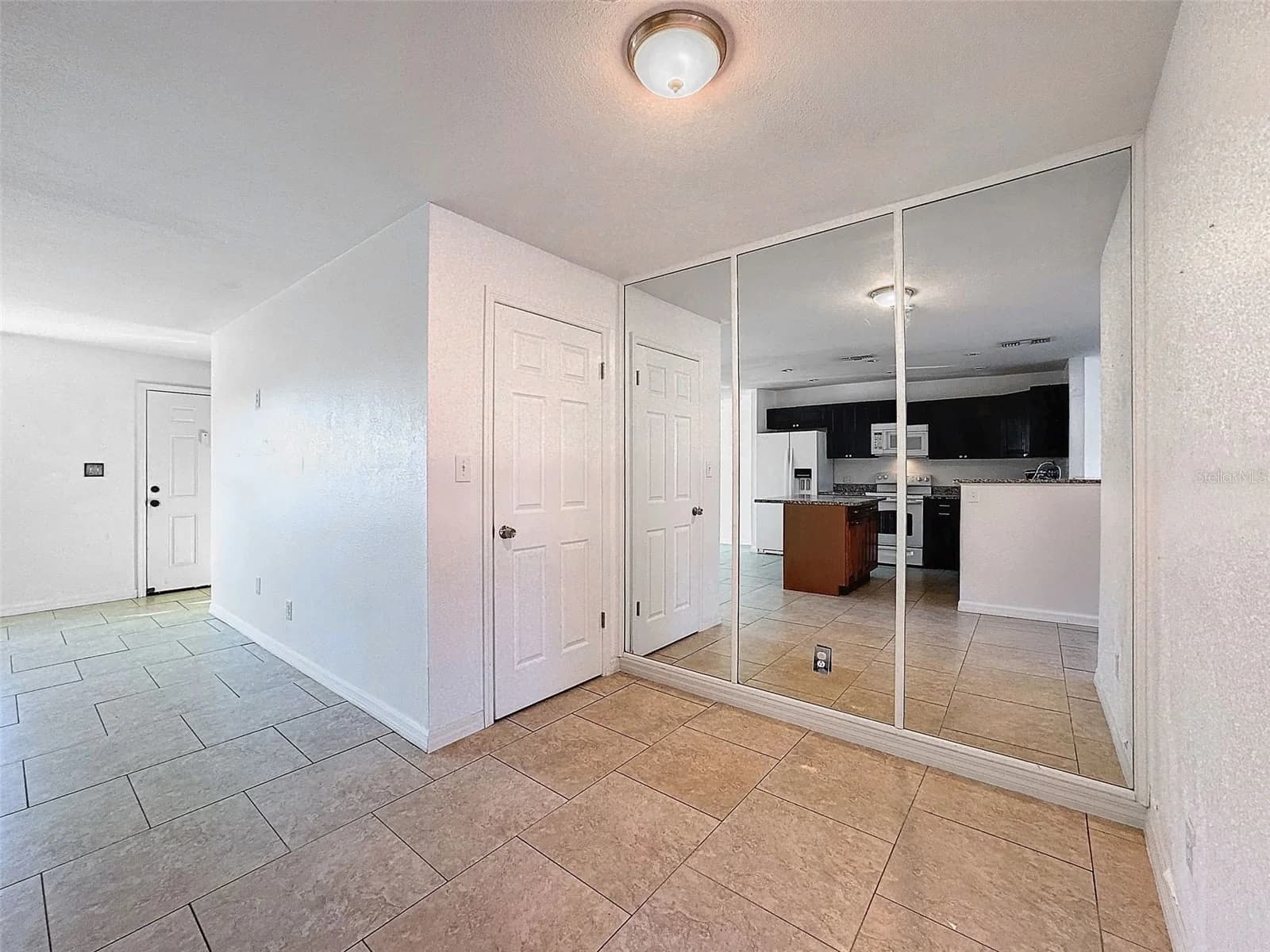 Photo 4 of 9201 TUDOR Drive #C212