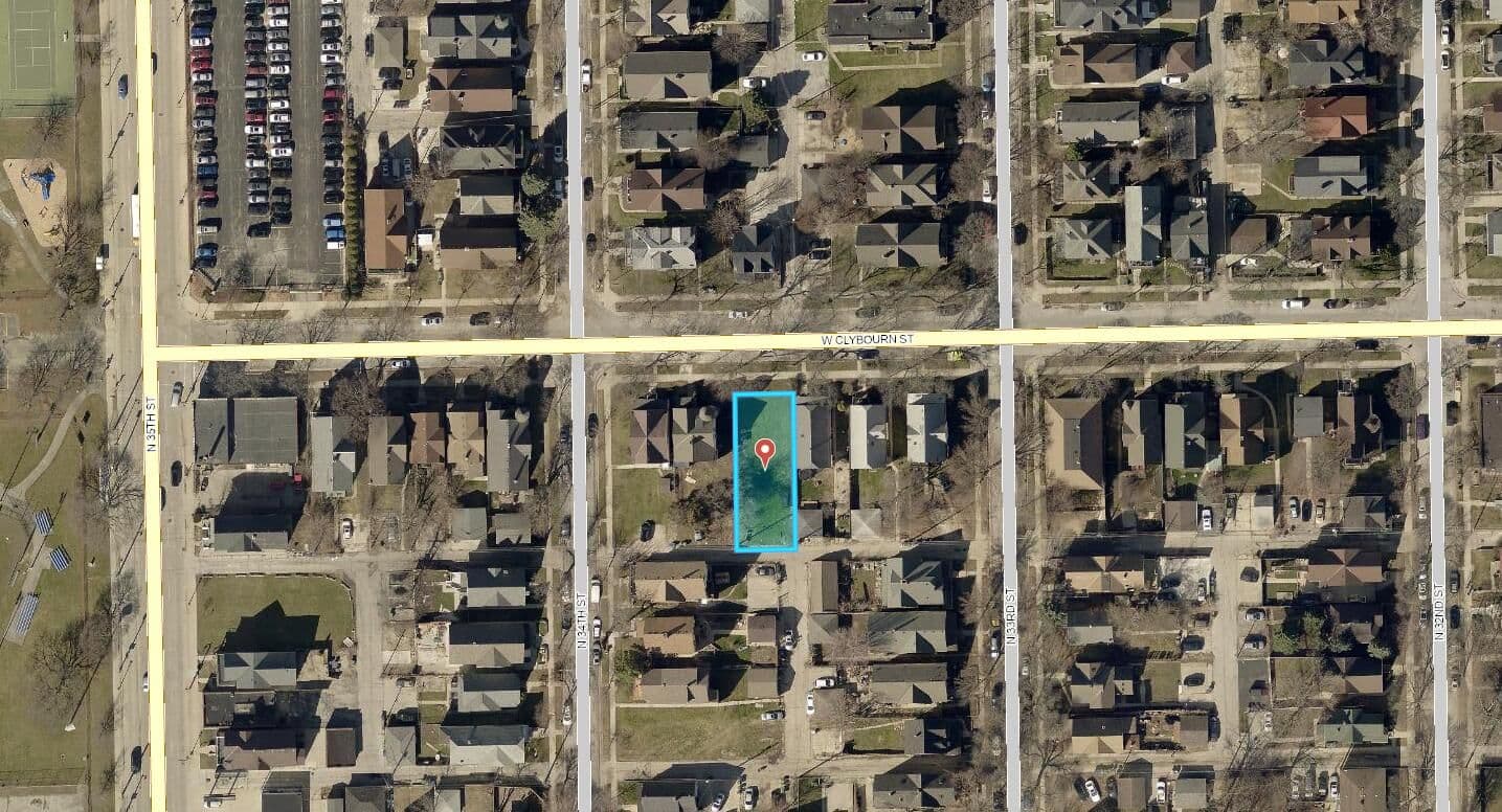 3319 Clybourn
