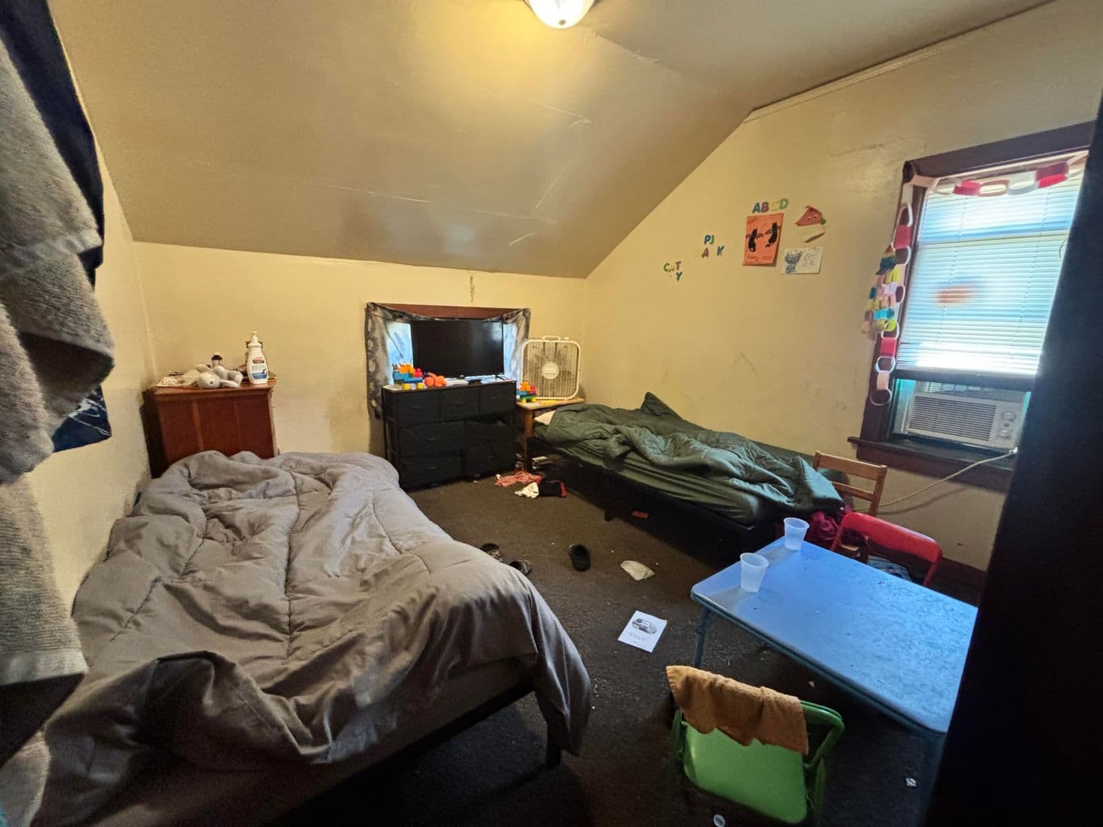4625 Hopkins