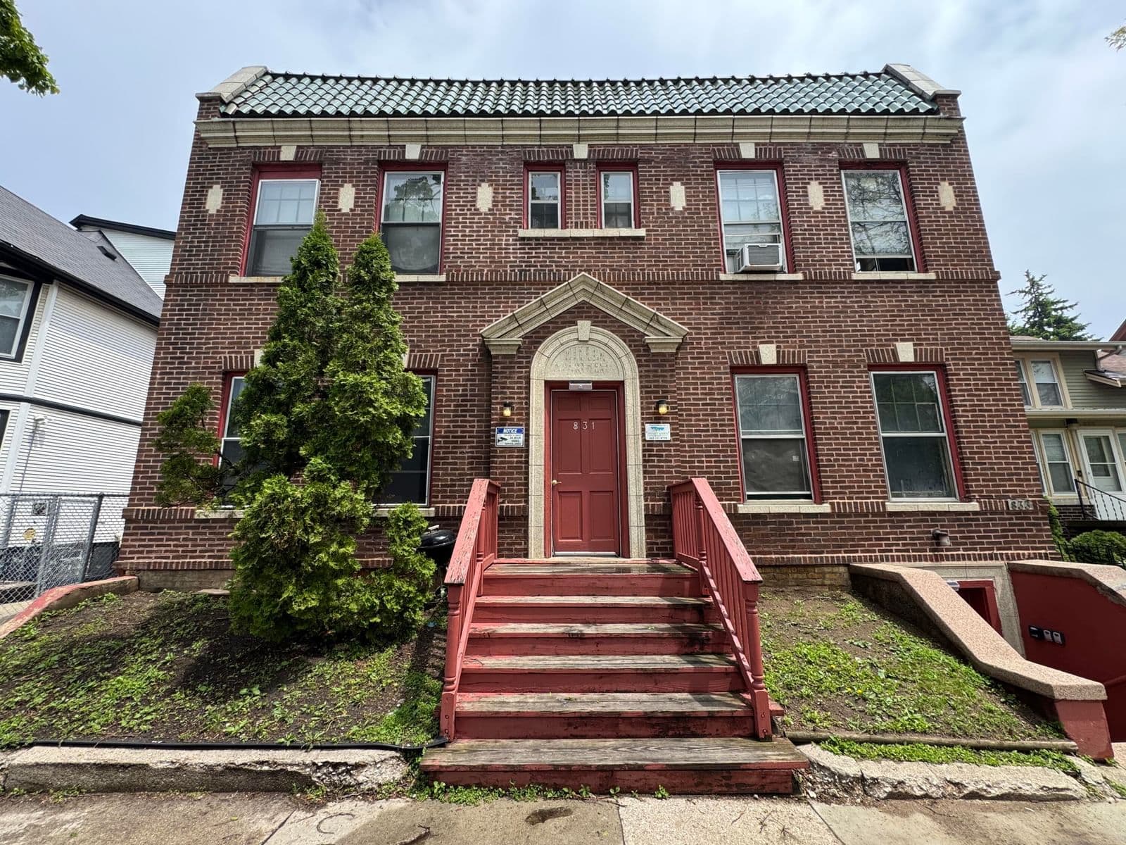 831 College