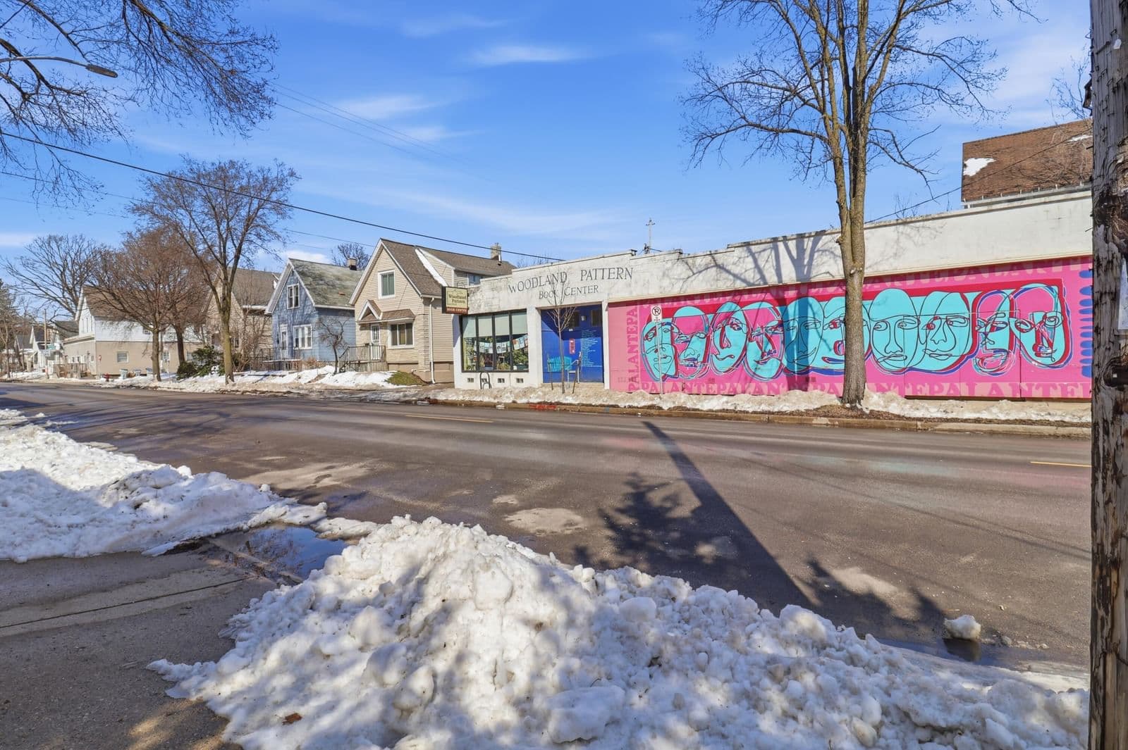 720 Locust, Milwaukee, WI