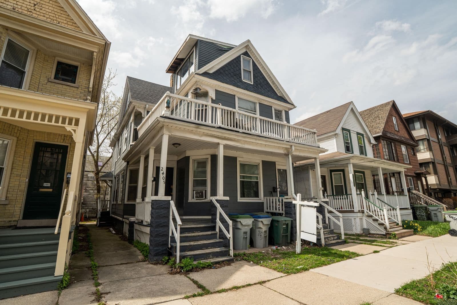 2405 Frederick