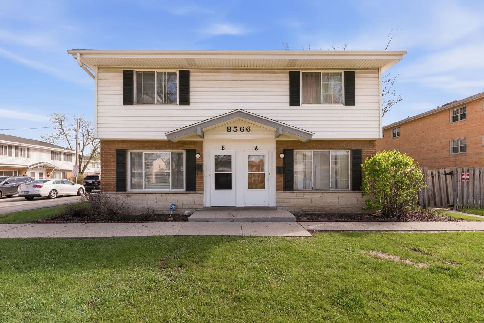8566 Appleton