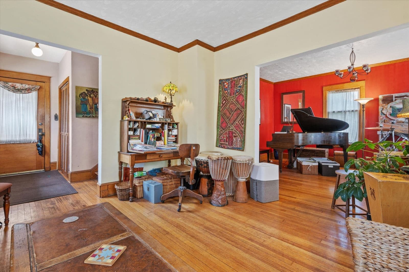 1701 Lafayette