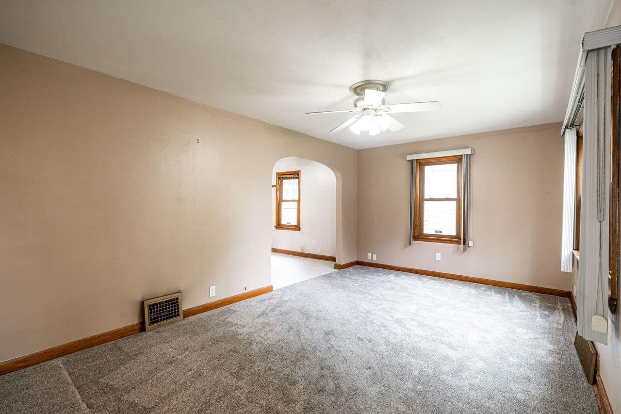 3535 Pine