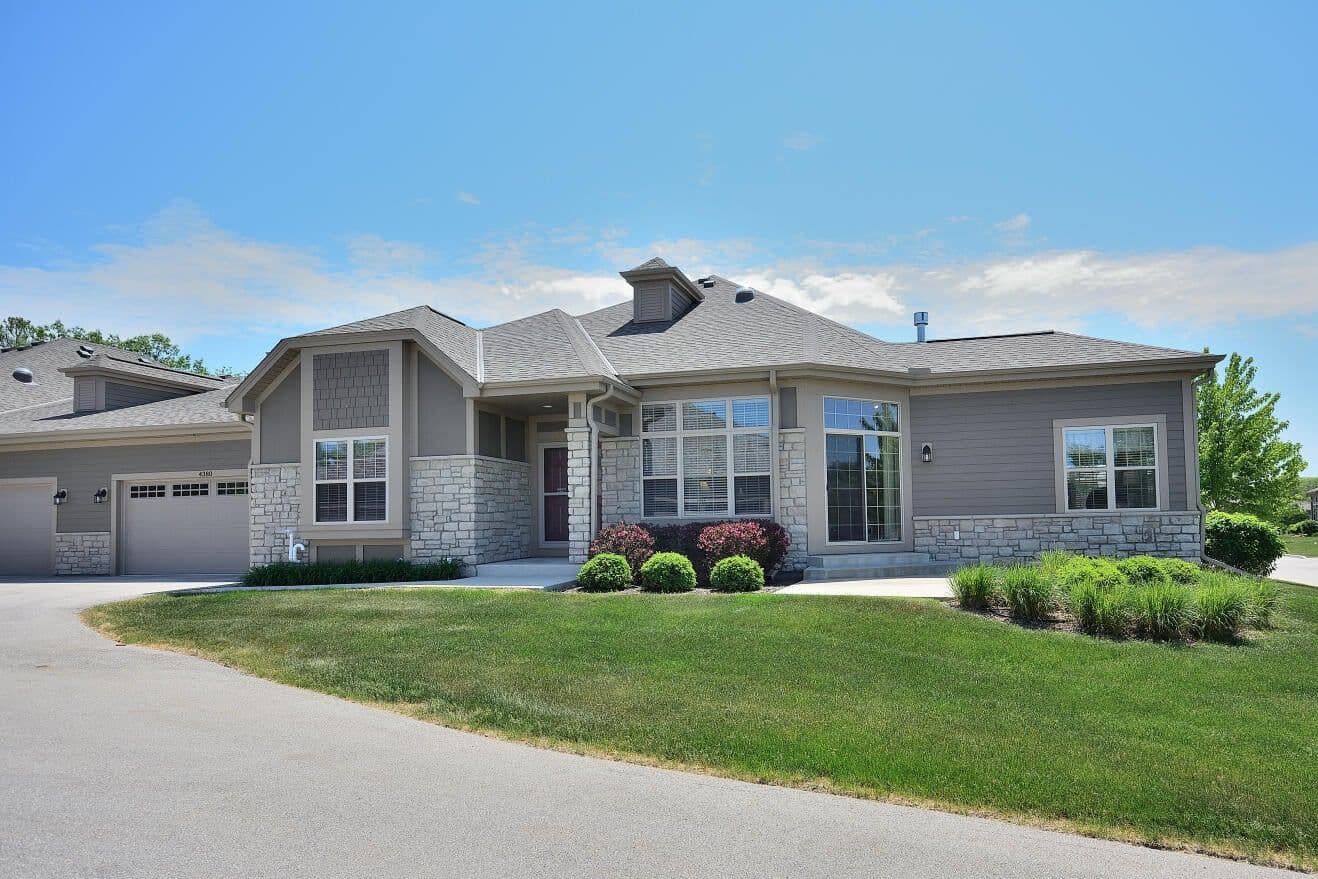 4380 Nighthawk, Brookfield, WI