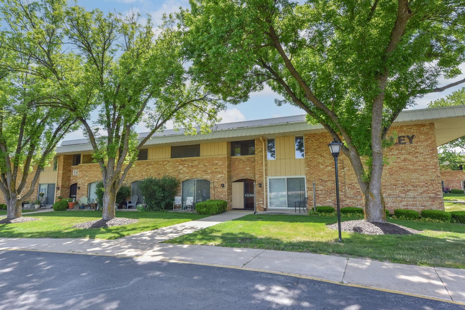 11907 Appleton