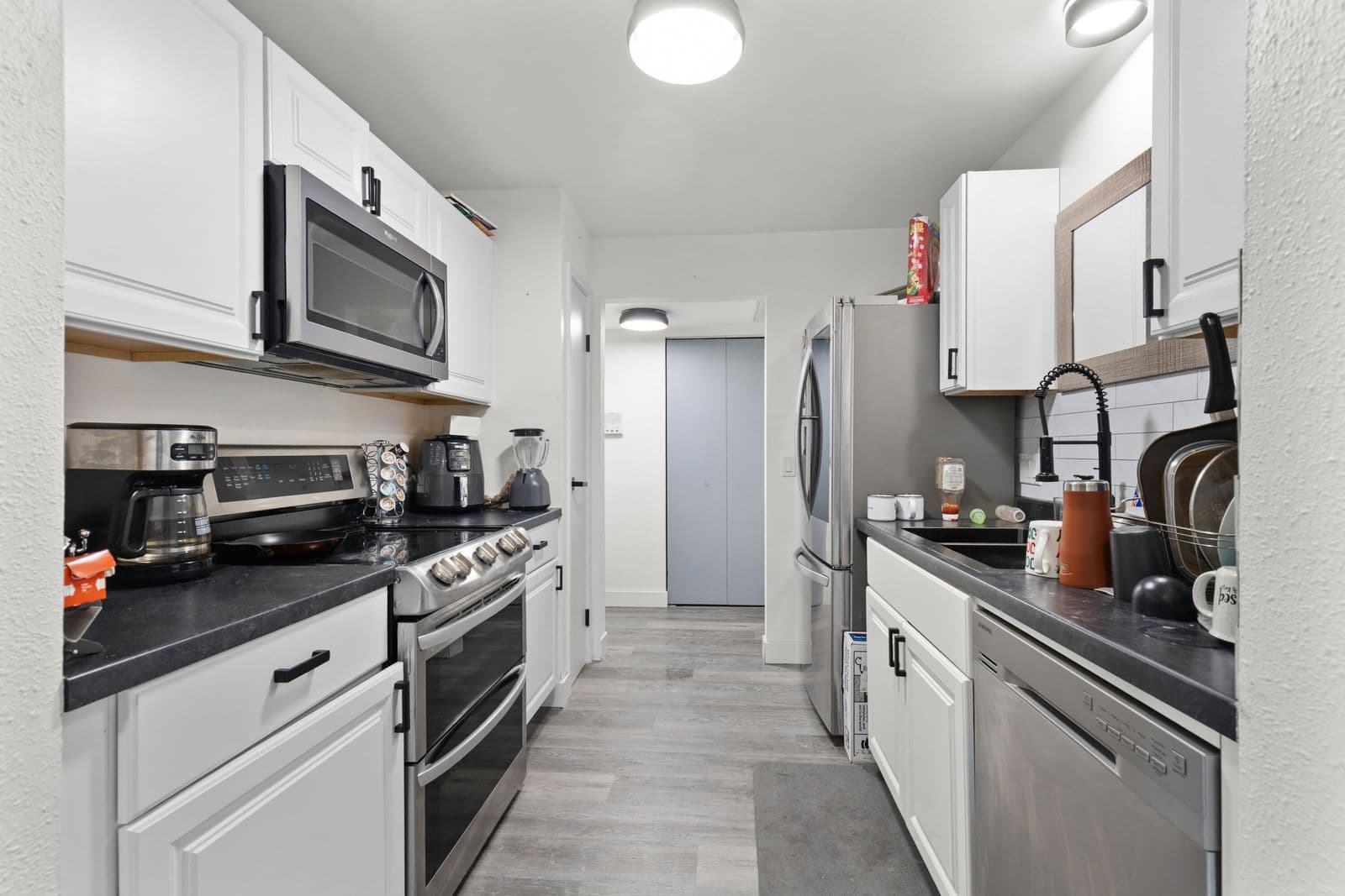 5253 Lovers Lane