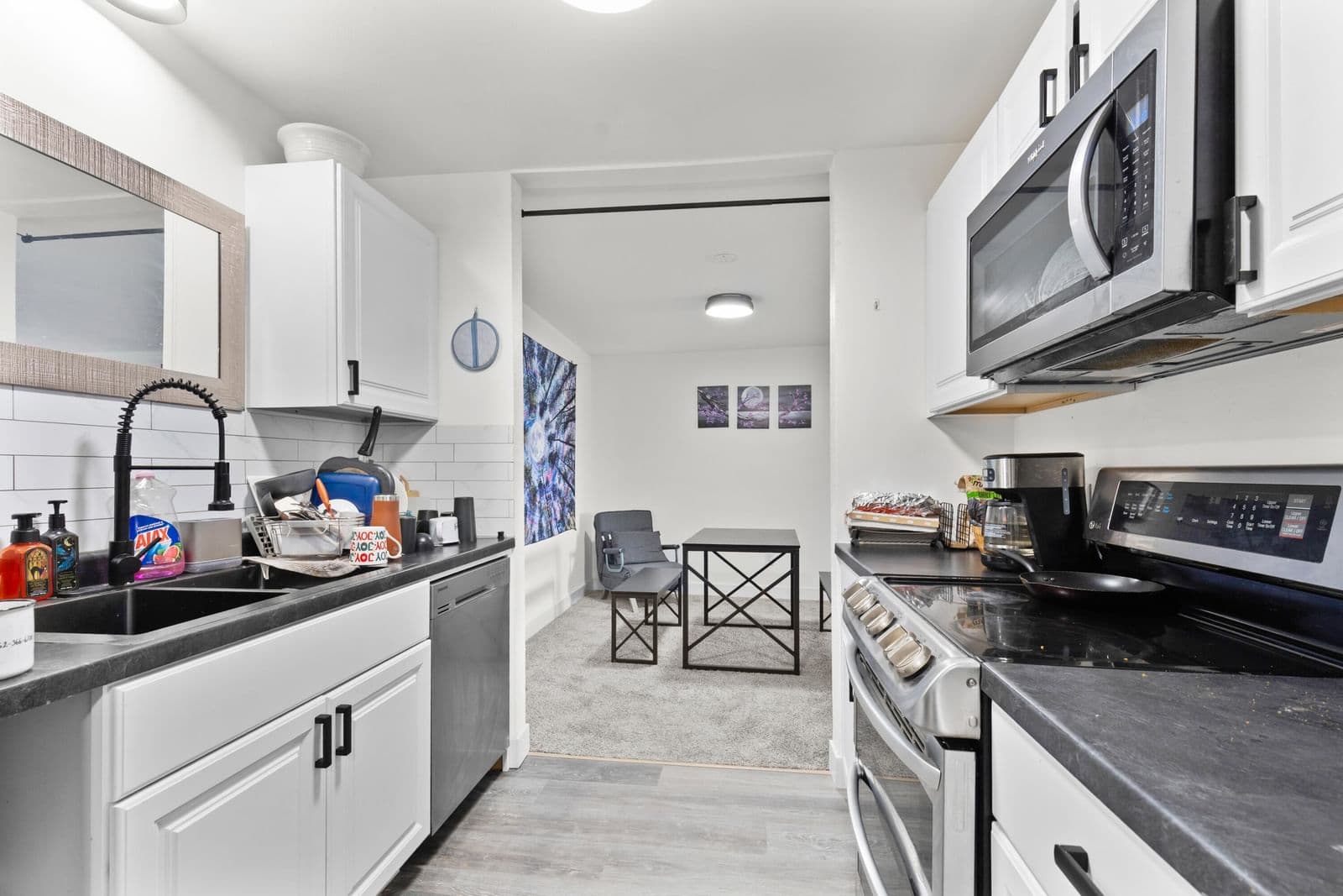 5253 Lovers Lane