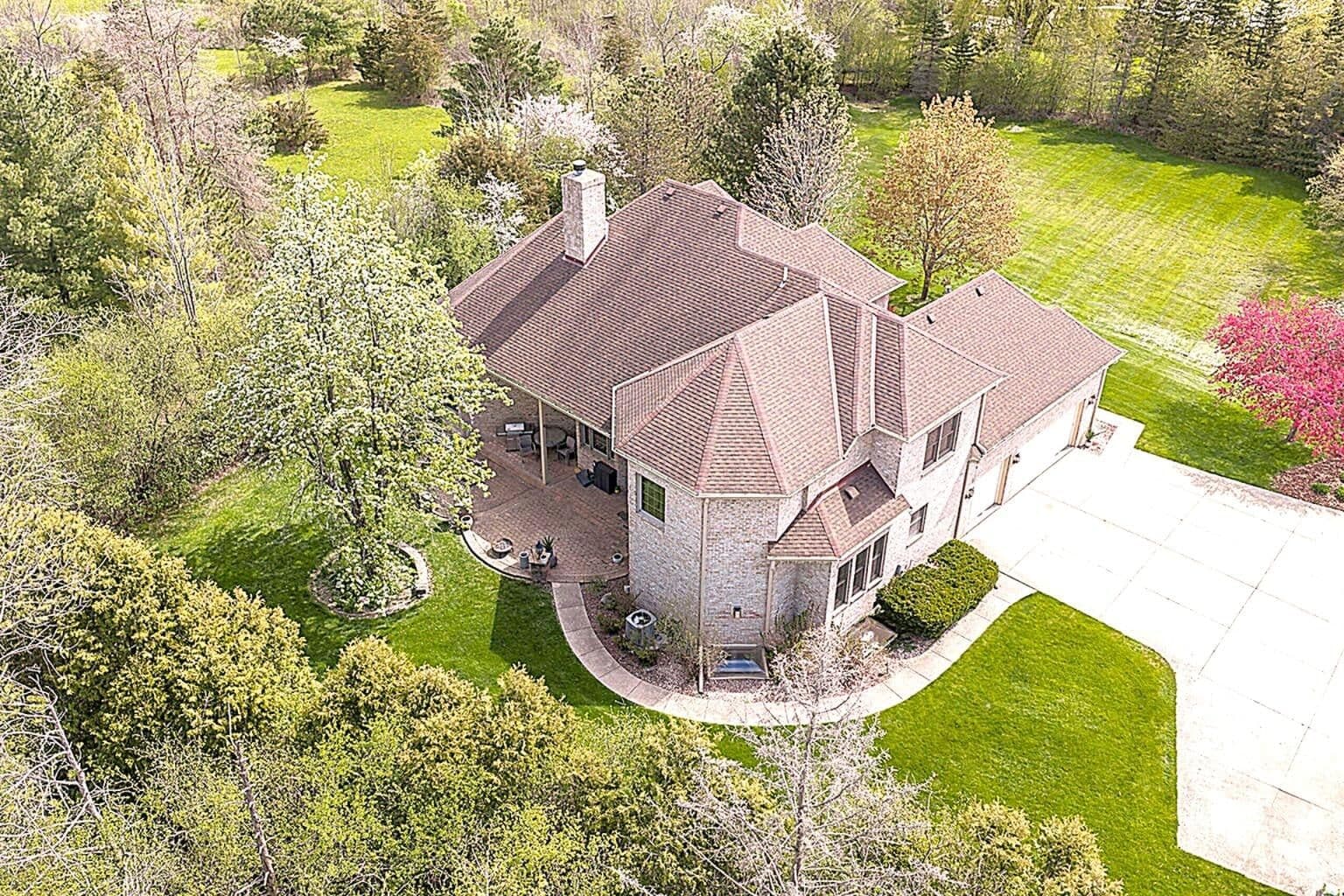 10935 Oriole, Mequon, WI