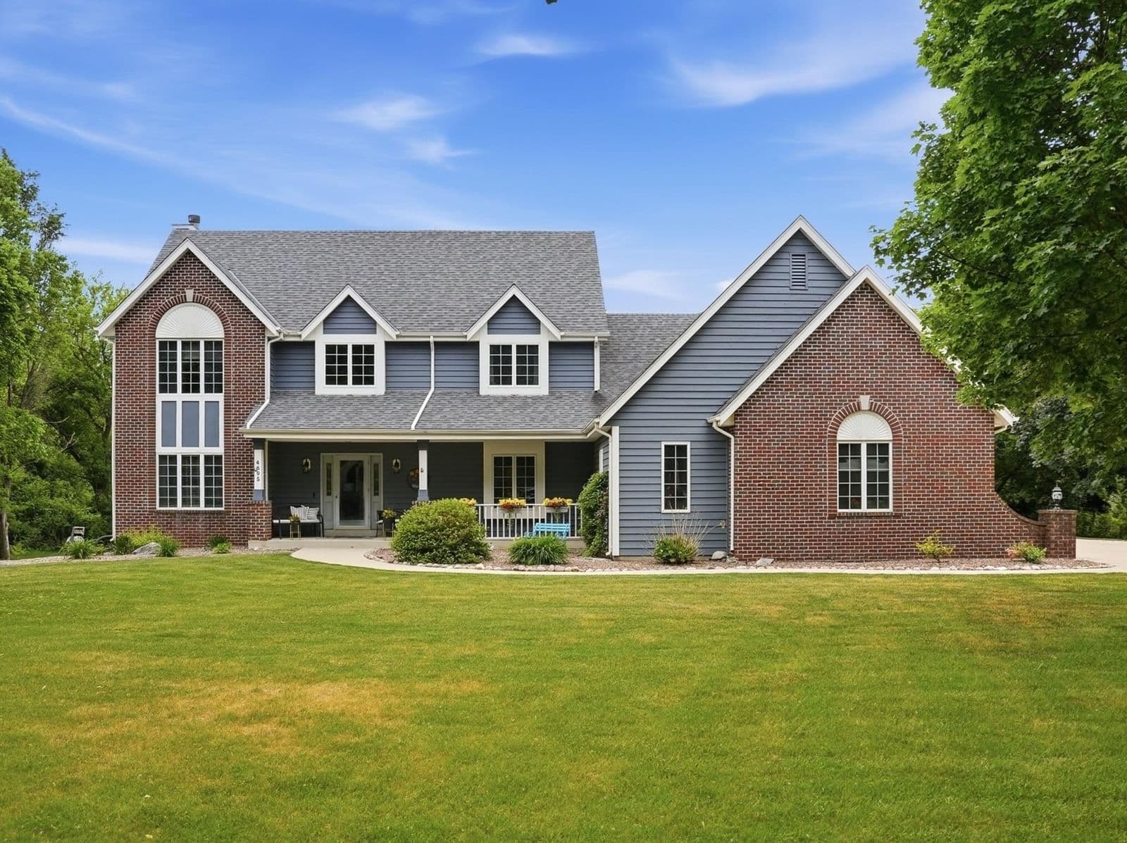 4695 Catherine, Brookfield, WI