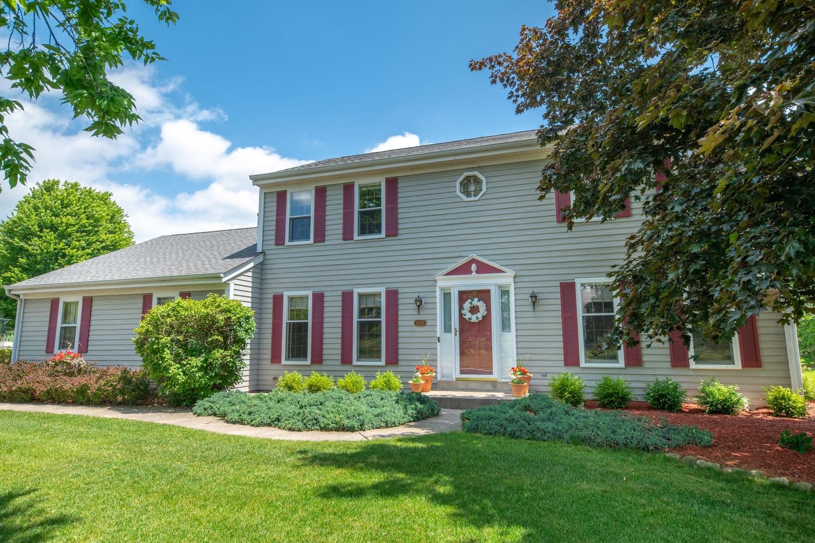 1230 Springdale, Brookfield, WI