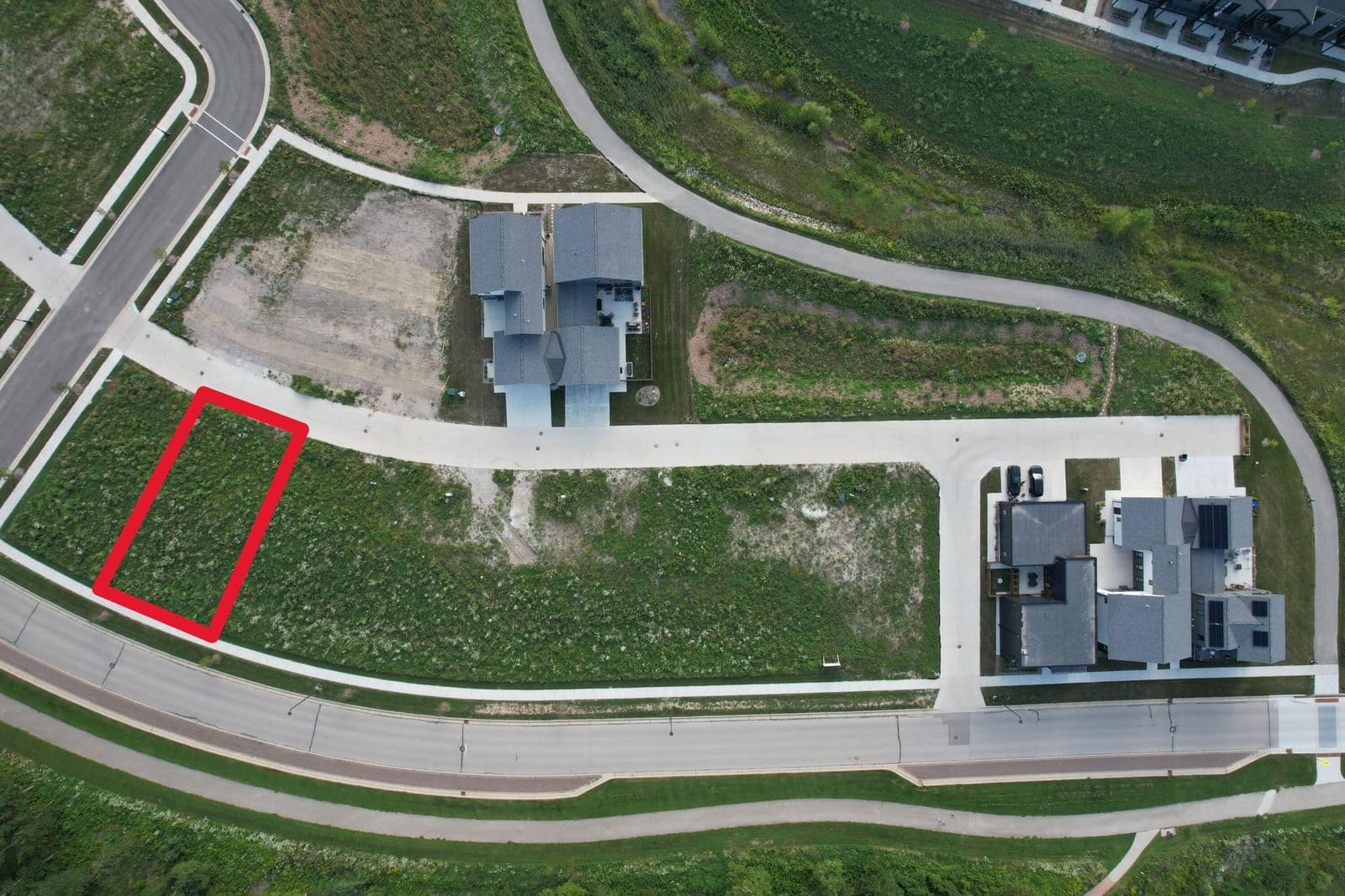 9423 Lake Vista