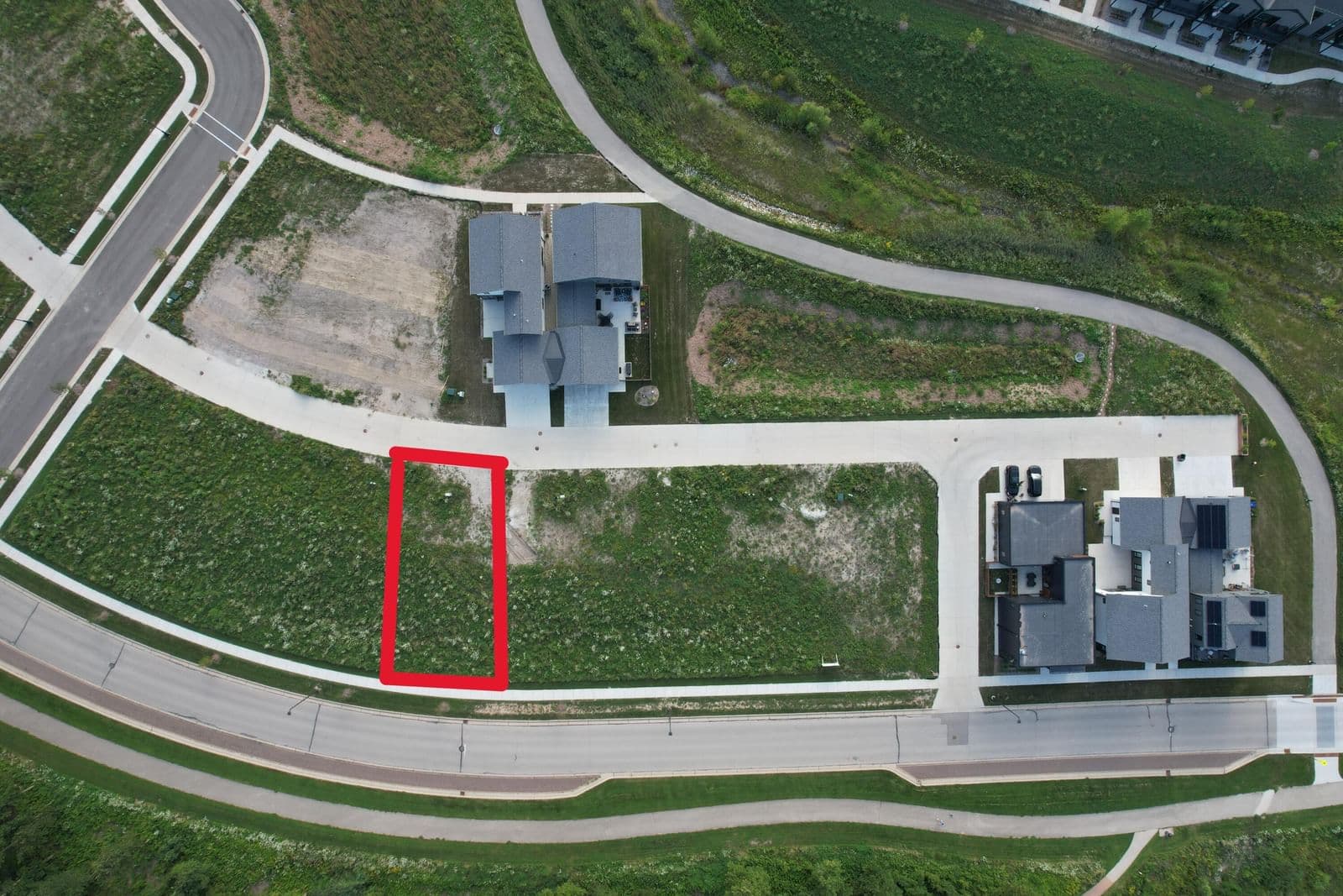 9401 Lake Vista