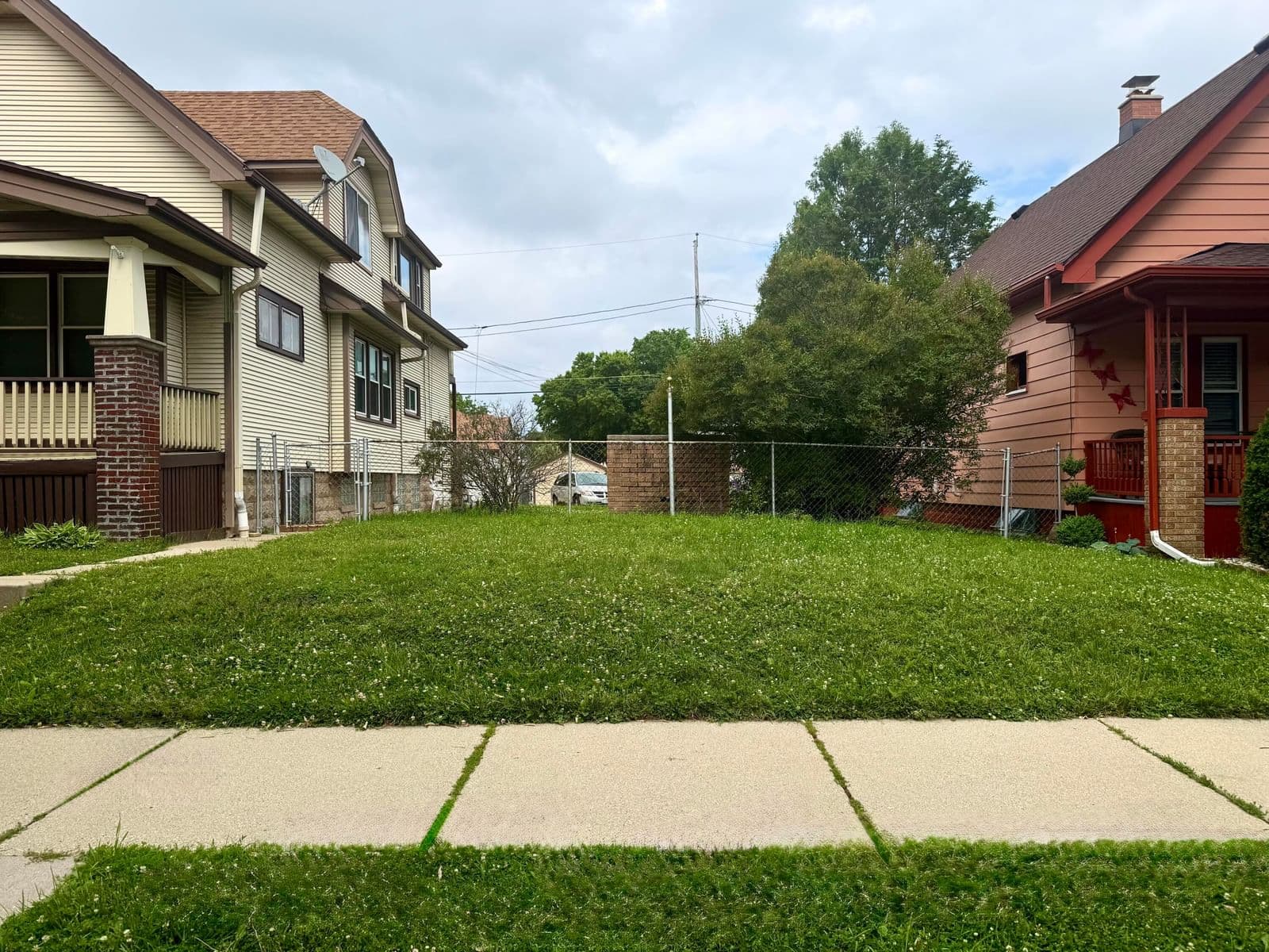 16 58th, West Allis, WI