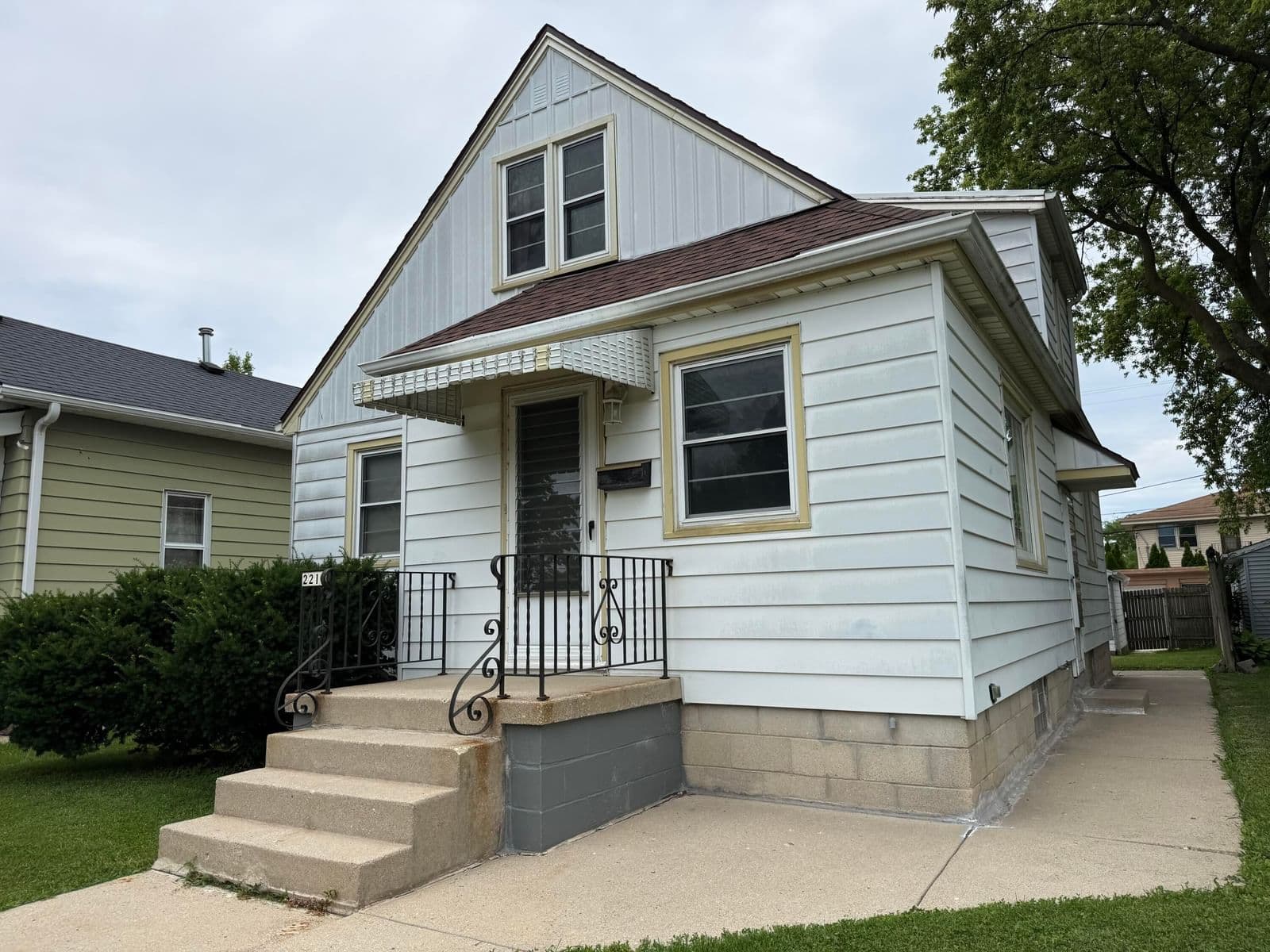 2210 56th, West Allis, WI