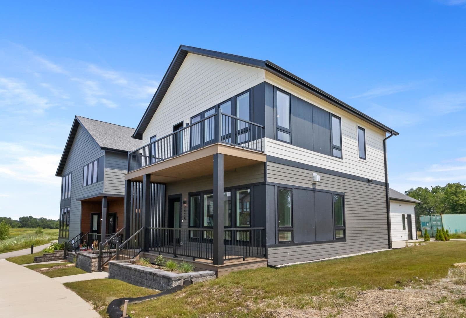 9405 Cypress