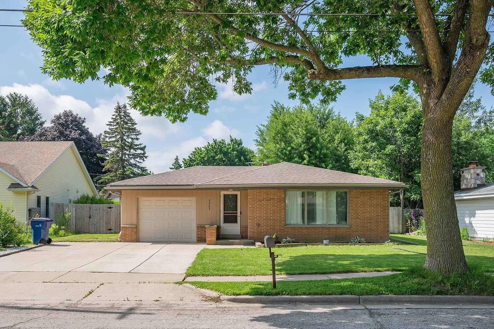 2267 Grange